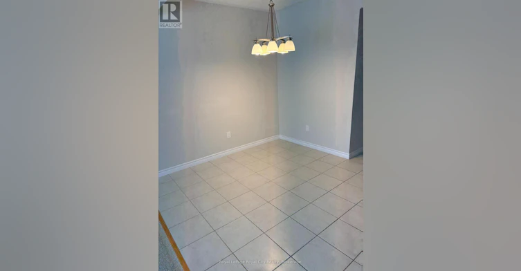15 Summerfield Drive, Guelph, ON, N1L 0L9 - 8