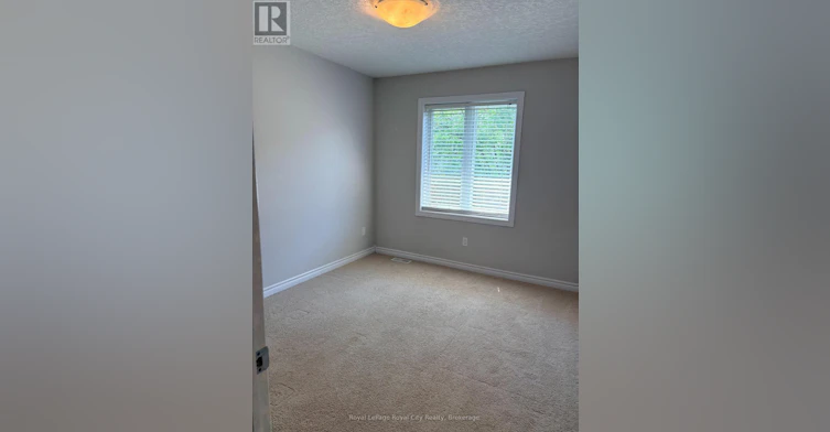 15 Summerfield Drive, Guelph, ON, N1L 0L9 - 19