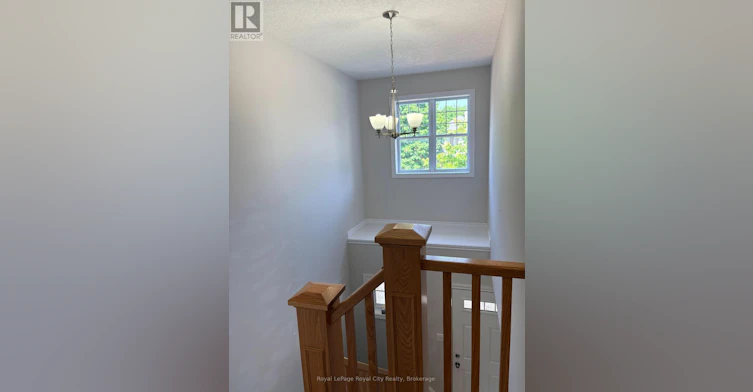 15 Summerfield Drive, Guelph, ON, N1L 0L9 - 11
