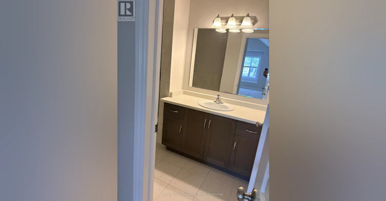 15 Summerfield Drive, Guelph, ON, N1L 0L9 - 15