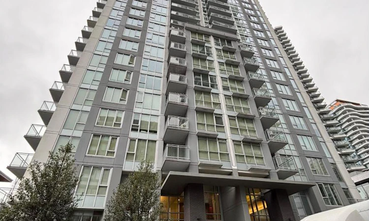 1103-13325 102a Avenue