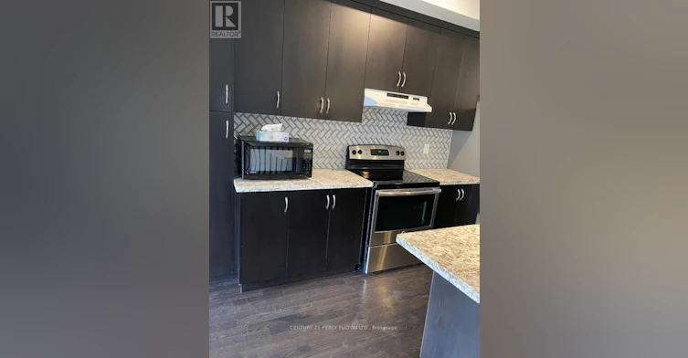 47 Dryden Way, Toronto, ON, M9R 0B2 - 2
