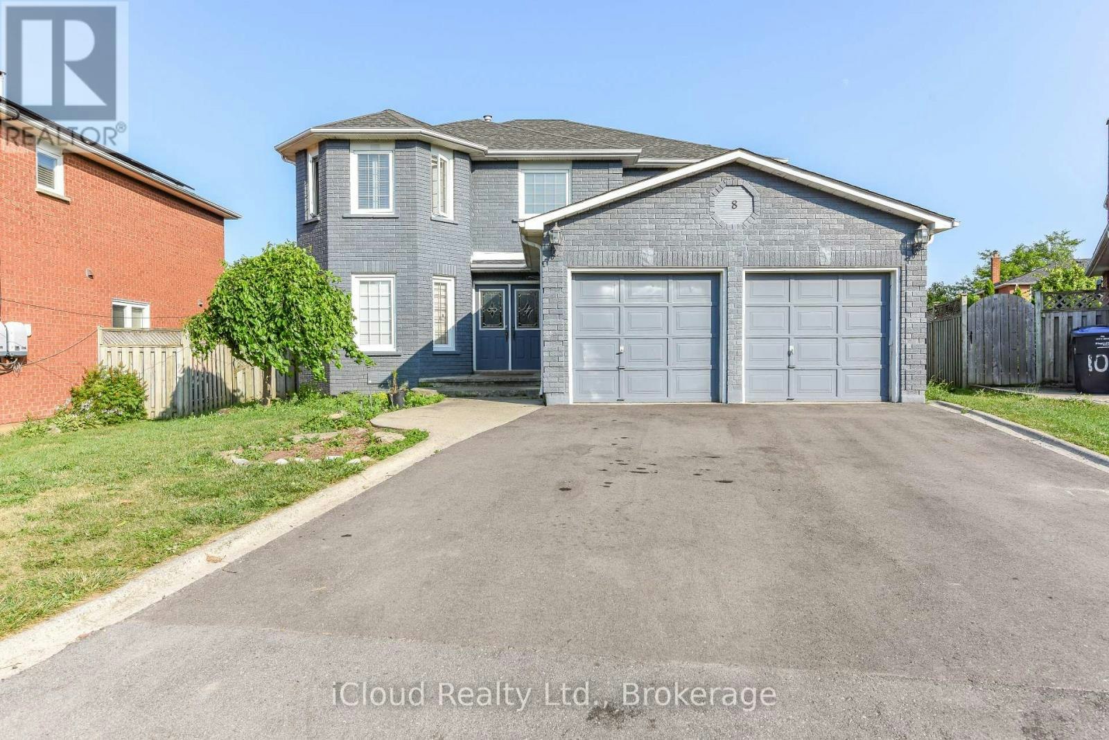 8 St Mark Place, Brampton, ON, L6X 3W5