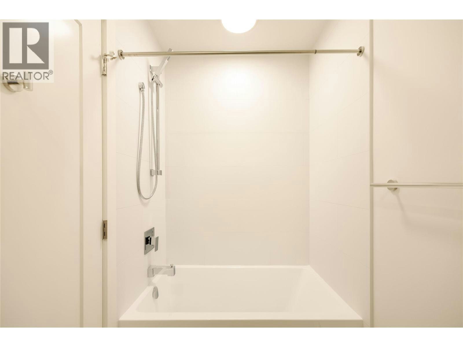 415-1380 Pridham Avenue, Kelowna, BC, V1Y 6B5 - 9