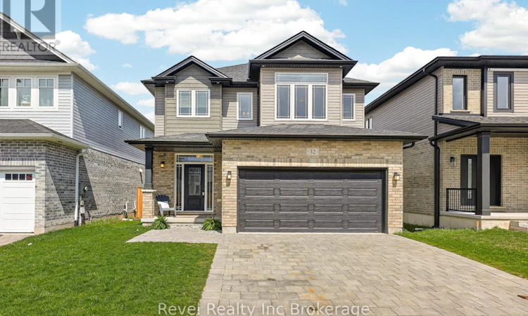 32 Sutherland Crescent