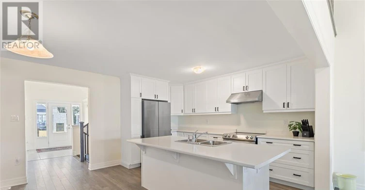27 Stother Crescent, Bracebridge, ON, P1L 0A9 - 13
