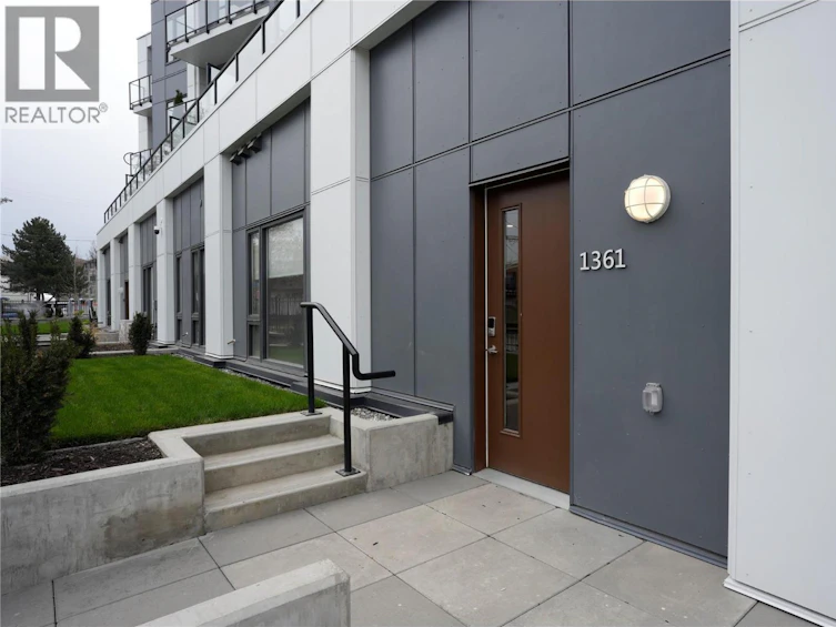 1361 Belaire Avenue, Kelowna, BC, V1Y 0P7