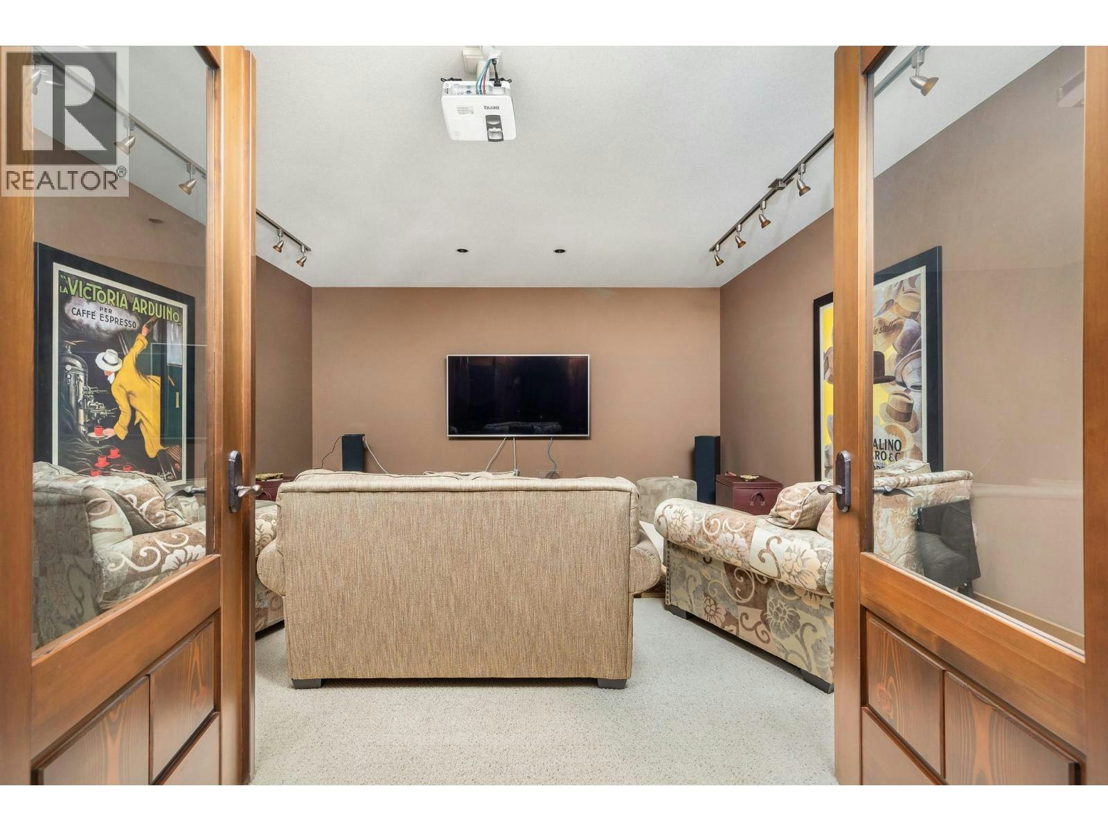 3006 Coachwood Crescent, Coldstream, BC, V1B 3Y4 - 53