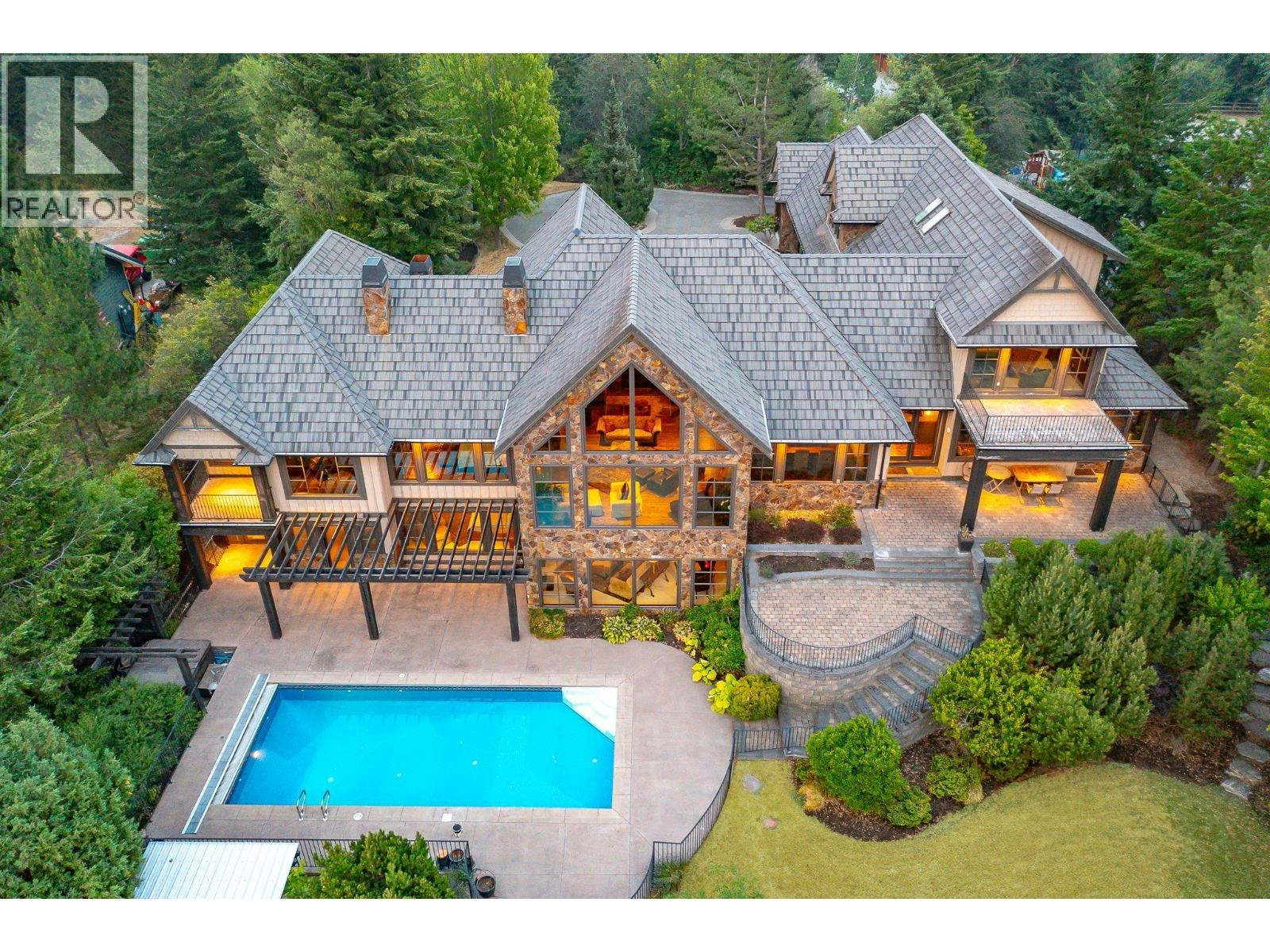 3006 Coachwood Crescent, Coldstream, BC, V1B 3Y4 - 90