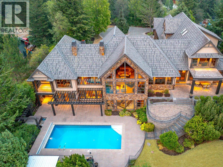 3006 Coachwood Crescent, Coldstream, BC, V1B 3Y4 - 90