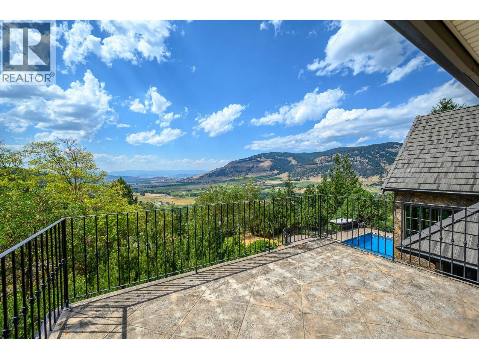 3006 Coachwood Crescent, Coldstream, BC, V1B 3Y4 - 65