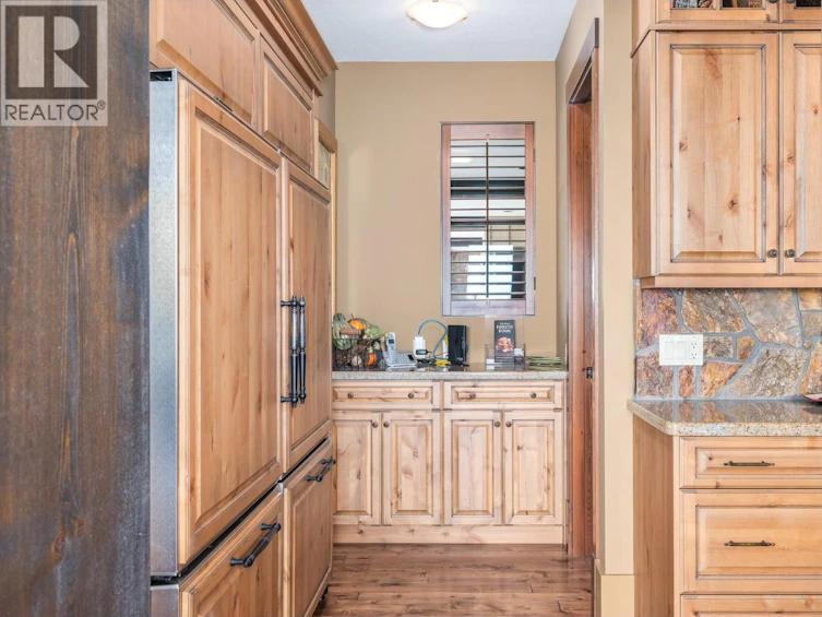 3006 Coachwood Crescent, Coldstream, BC, V1B 3Y4 - 17