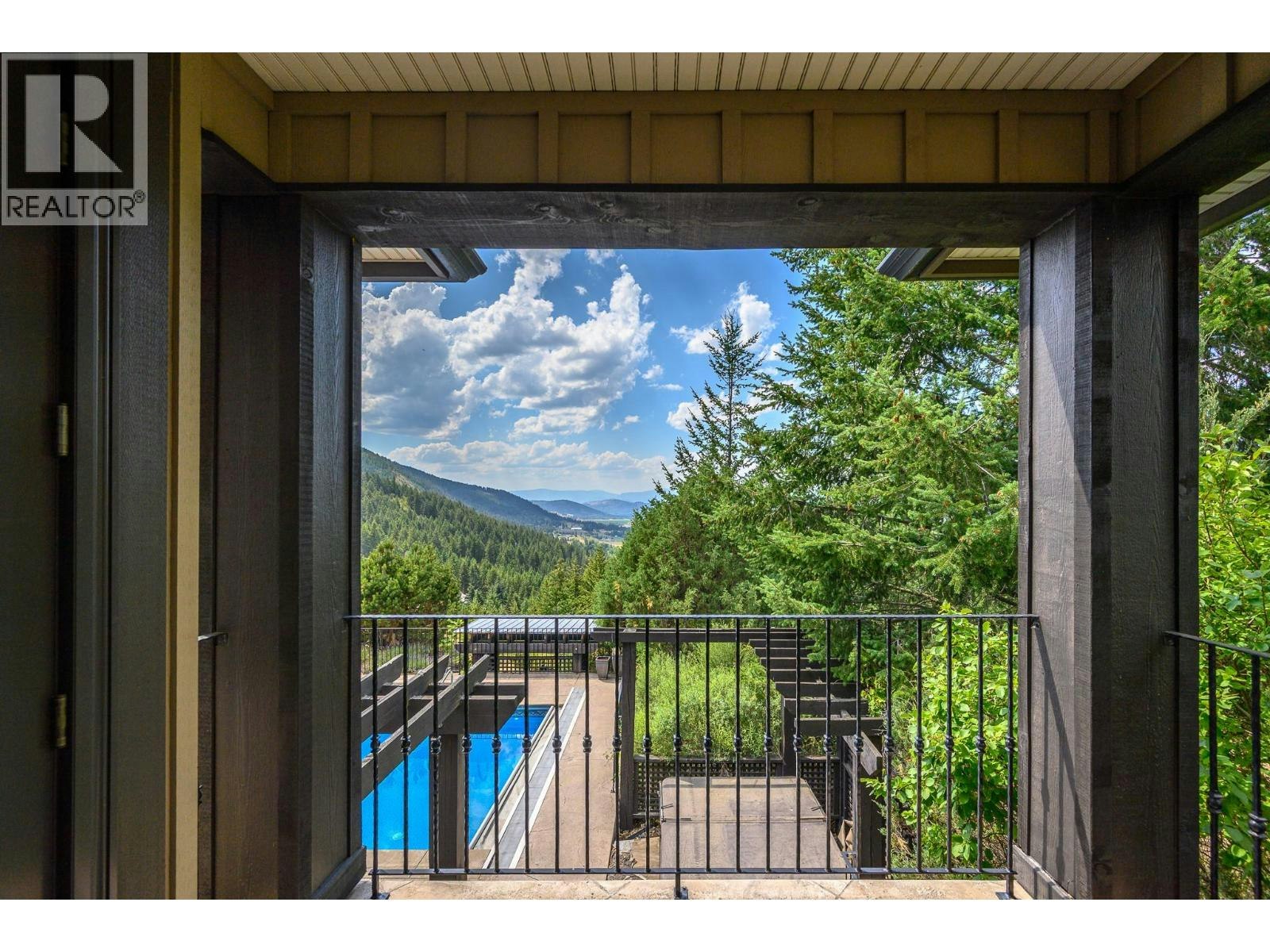 3006 Coachwood Crescent, Coldstream, BC, V1B 3Y4 - 36