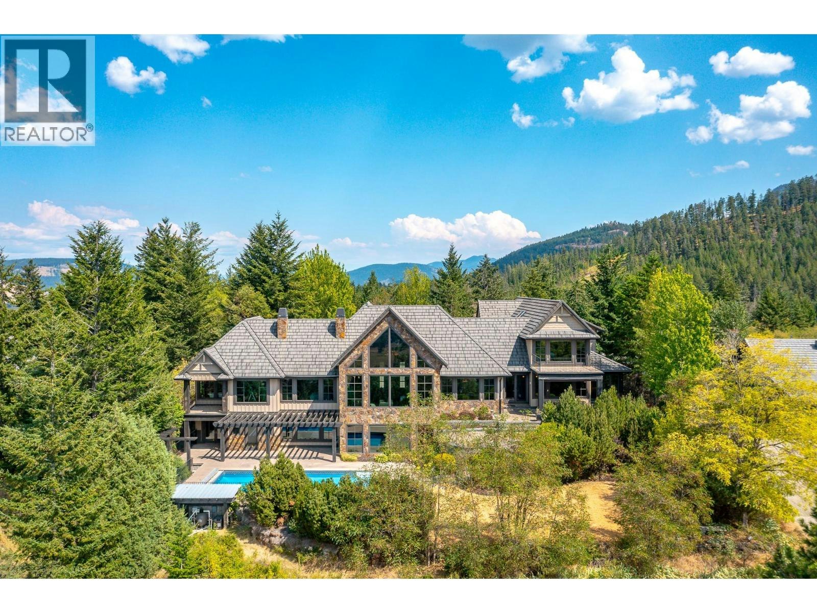3006 Coachwood Crescent, Coldstream, BC, V1B 3Y4 - 81