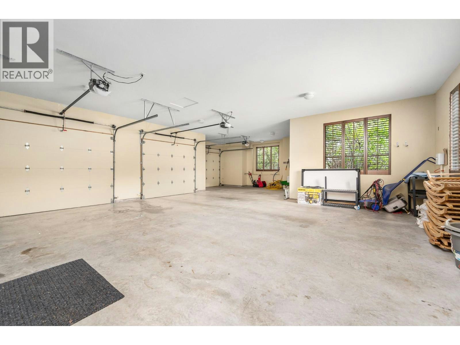 3006 Coachwood Crescent, Coldstream, BC, V1B 3Y4 - 46