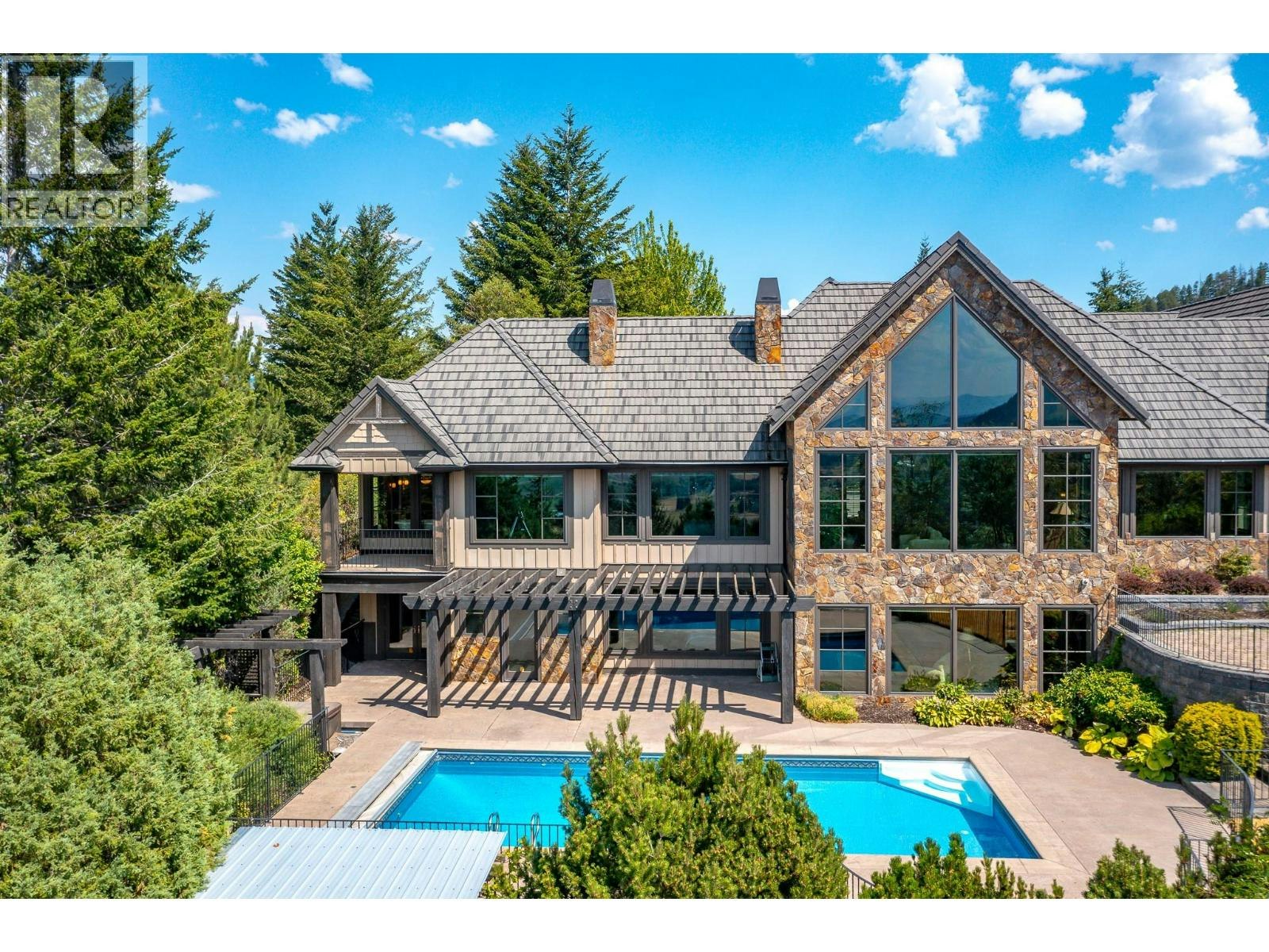 3006 Coachwood Crescent, Coldstream, BC, V1B 3Y4 - 84