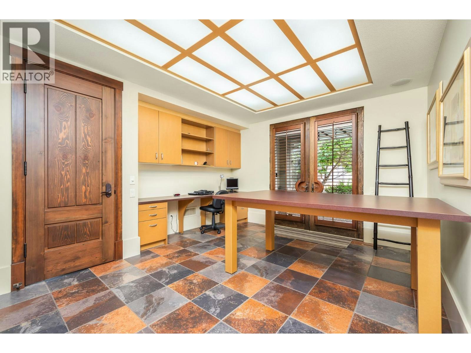 3006 Coachwood Crescent, Coldstream, BC, V1B 3Y4 - 42