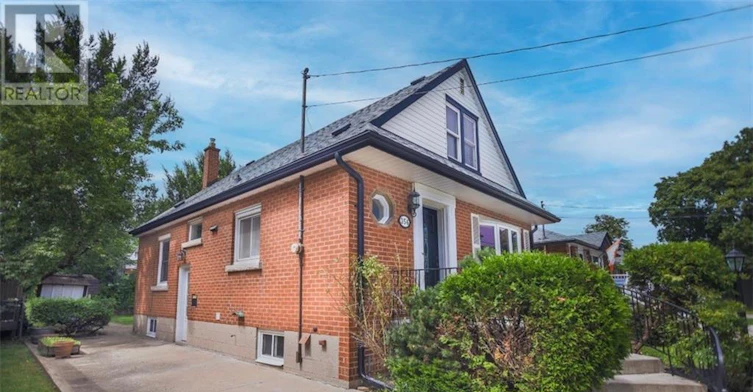 UPPER-356 17th Street EAST, Hamilton, ON, L9A 4N2 - 2