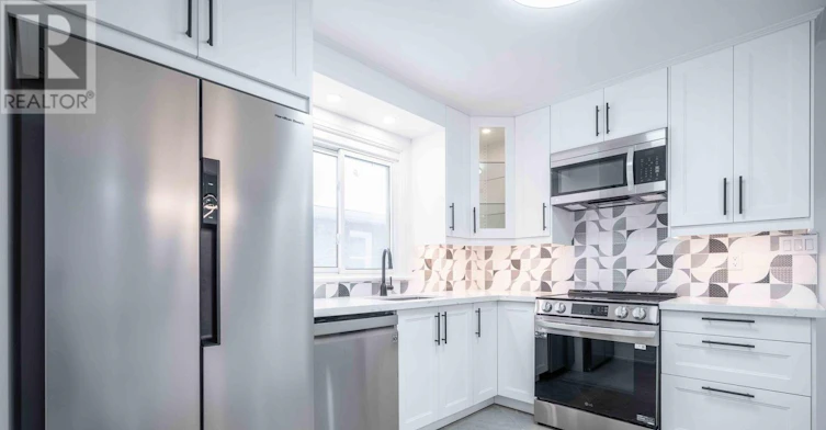 UPPER-356 17th Street EAST, Hamilton, ON, L9A 4N2 - 4
