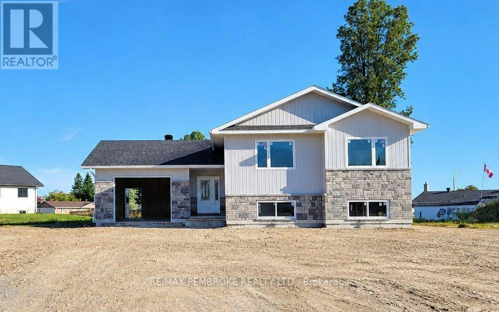 12 Eddy Crescent, Pembroke, ON, K8A 0M1