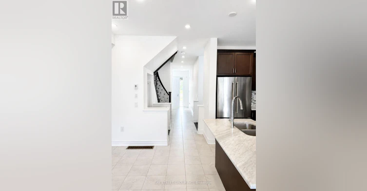 103 Drizzel Crescent, Richmond Hill, ON, L4E 0G9 - 8