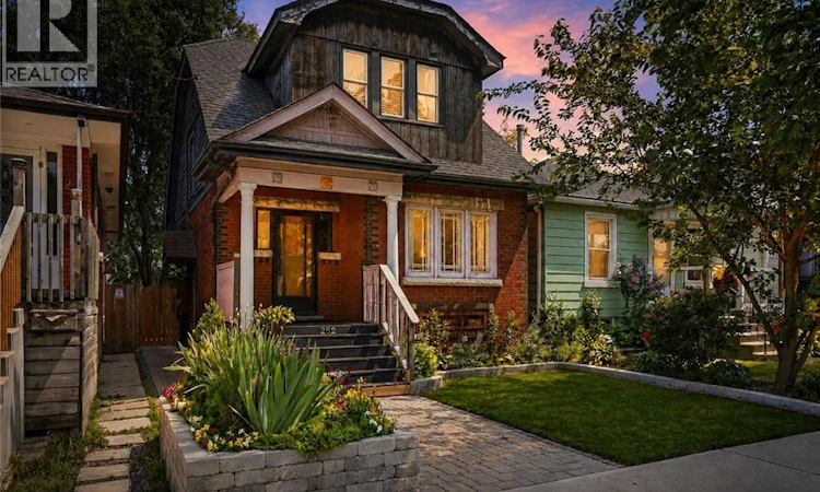 252 Fairfield Avenue
