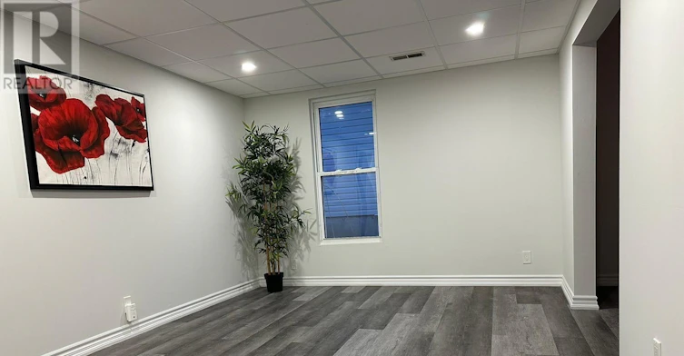 18 Forks Road E, Welland, ON, L3B 5K1 - 14