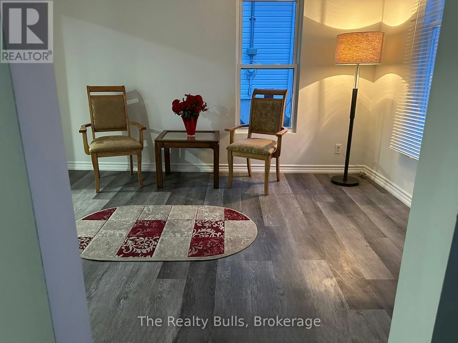 18 Forks Road E, Welland, ON, L3B 5K1 - 4