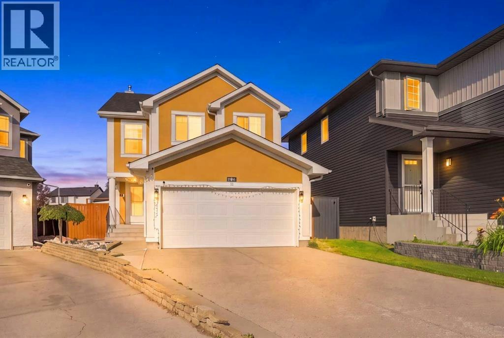 278 Martha's Manor NE, Calgary, AB, T3Y 4Y6