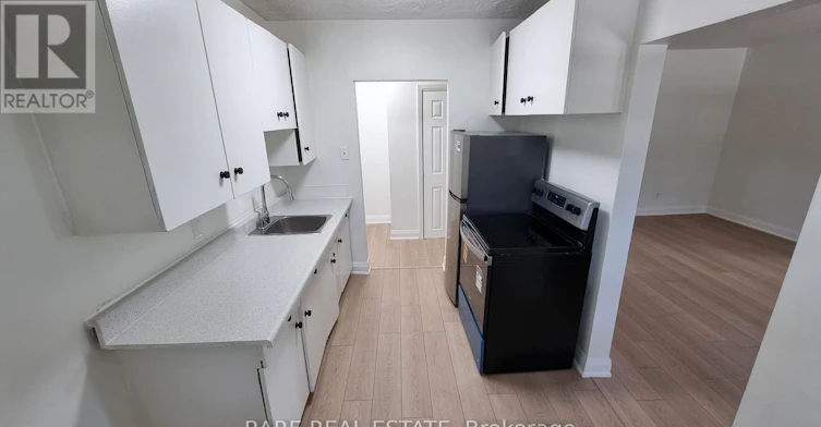 7-431 Martha Street W, Burlington, ON, L7R 2P6 - 4