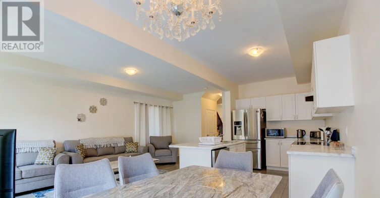 4901 Pettit Avenue, Niagara Falls, ON, L2E 0B7 - 5