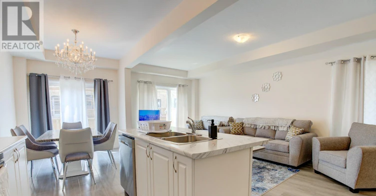 4901 Pettit Avenue, Niagara Falls, ON, L2E 0B7 - 4
