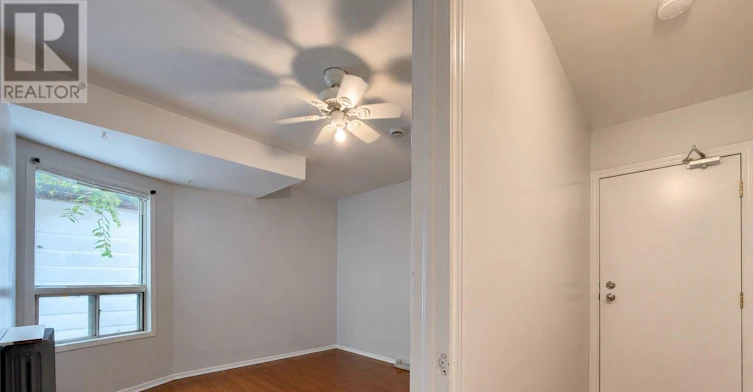 3-155 Drayton Avenue, Toronto, ON, M4C 3M1 - 7