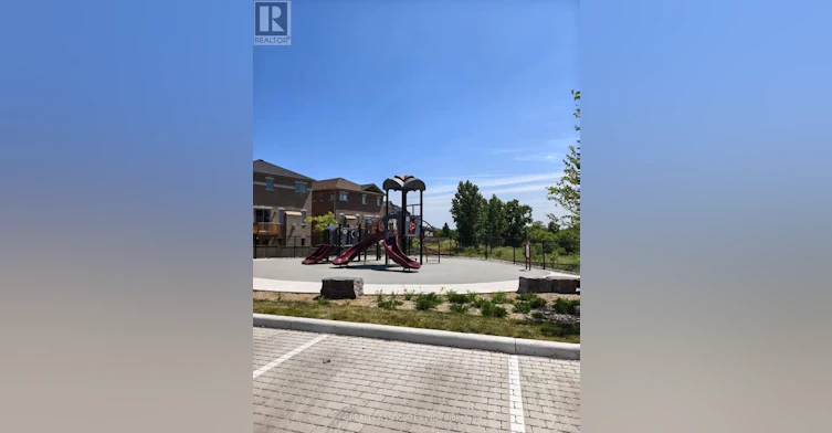 127 Matawin Lane, Richmond Hill, ON, L4B 0H7 - 2