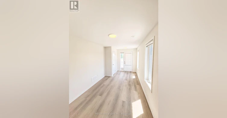 127 Matawin Lane, Richmond Hill, ON, L4B 0H7 - 3