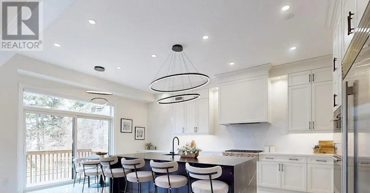 6 Becky Cheung Court, Toronto, ON, M2M 0B7 - 9
