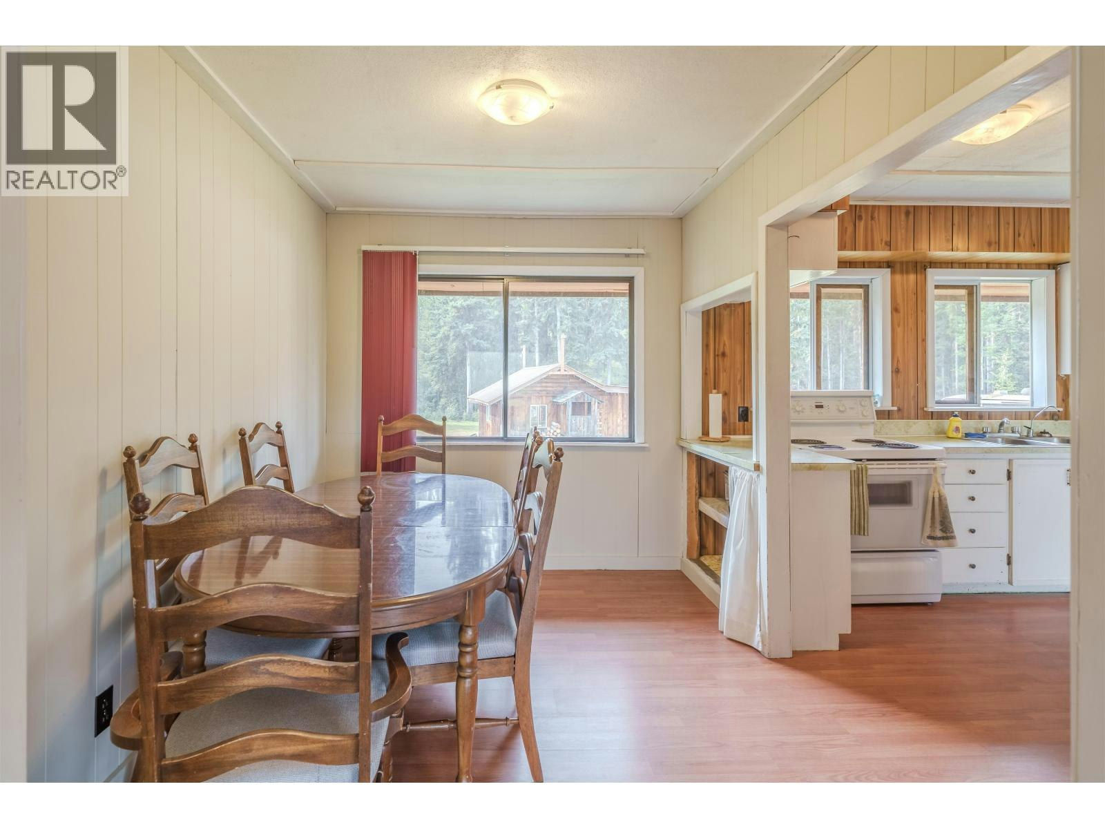 7177 Nath Road, Sheridan Lake, BC, V0K 1X1 - 12