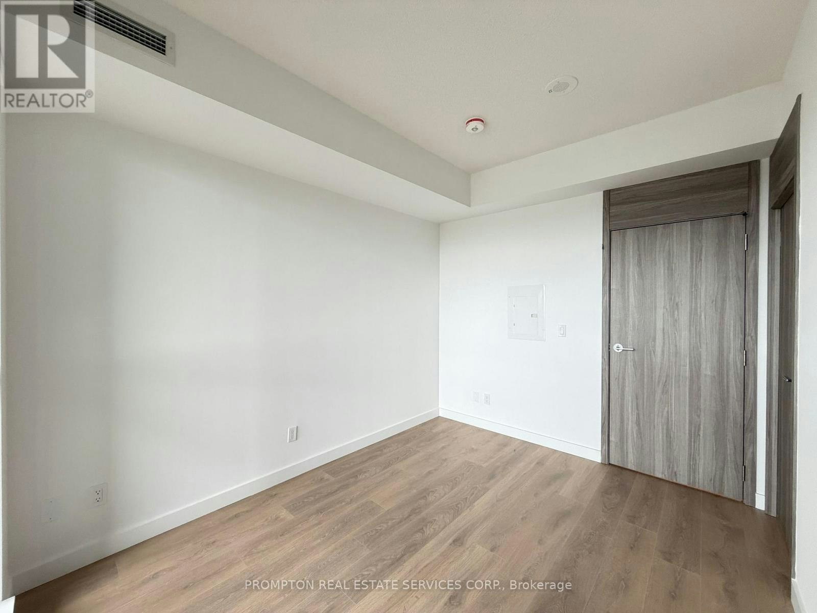 1205-18 Esther Shiner Boulevard, Toronto, ON, M2K 0J7 - 16