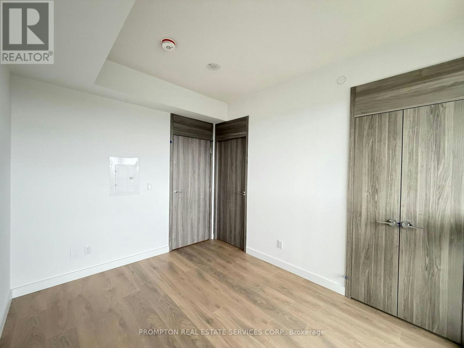 1205-18 Esther Shiner Boulevard, Toronto, ON, M2K 0J7 - 17
