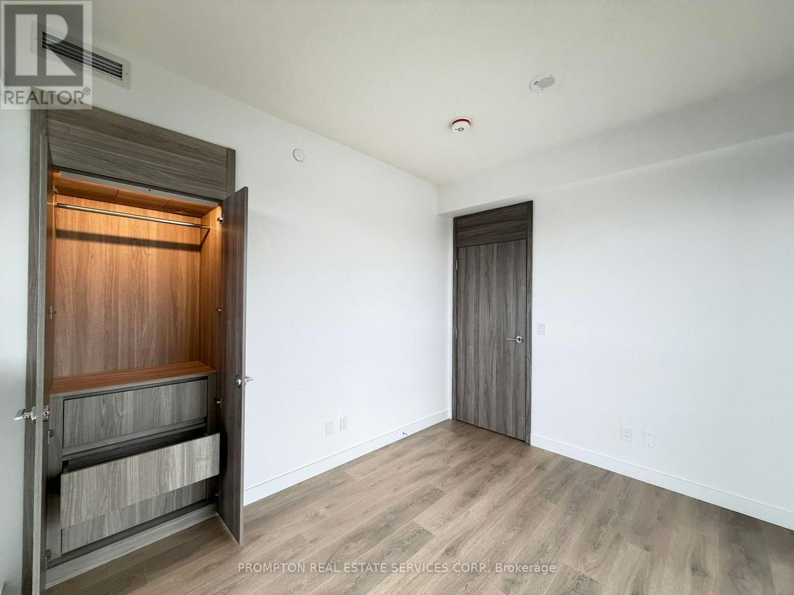 1205-18 Esther Shiner Boulevard, Toronto, ON, M2K 0J7 - 14