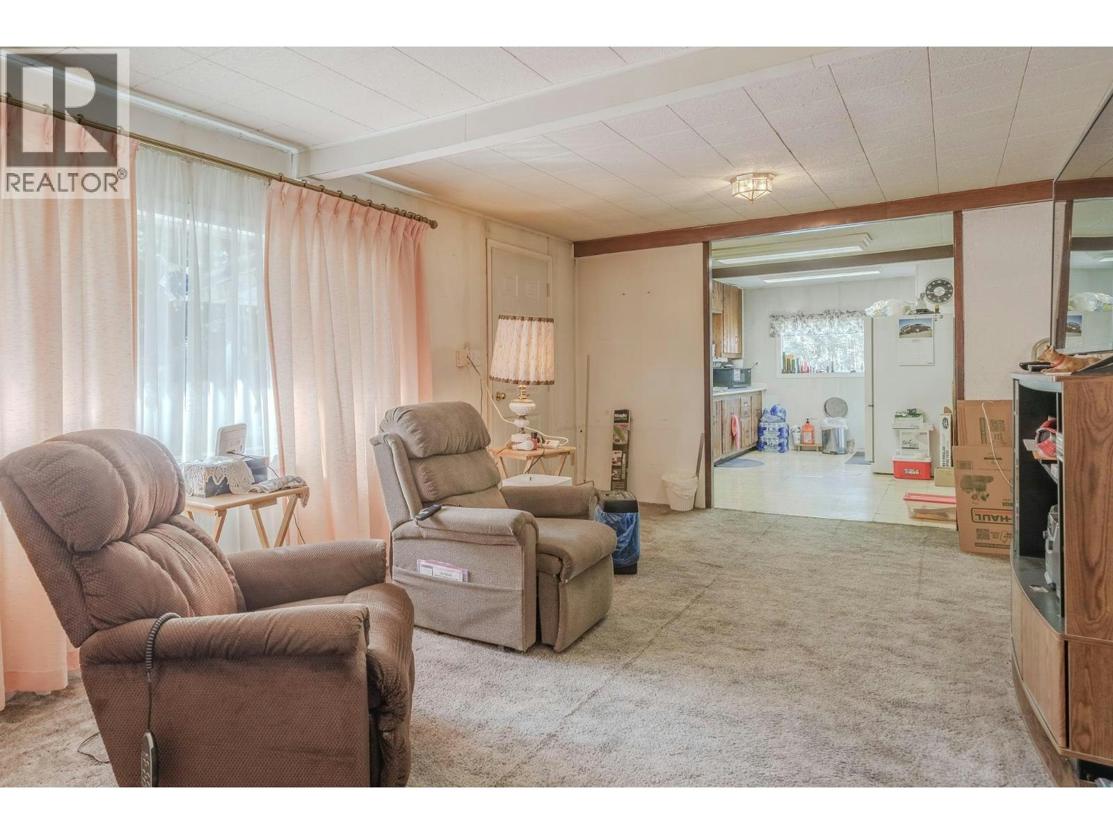 6247 Aalton Road, Horse Lake, BC, V0K 2E3 - 9