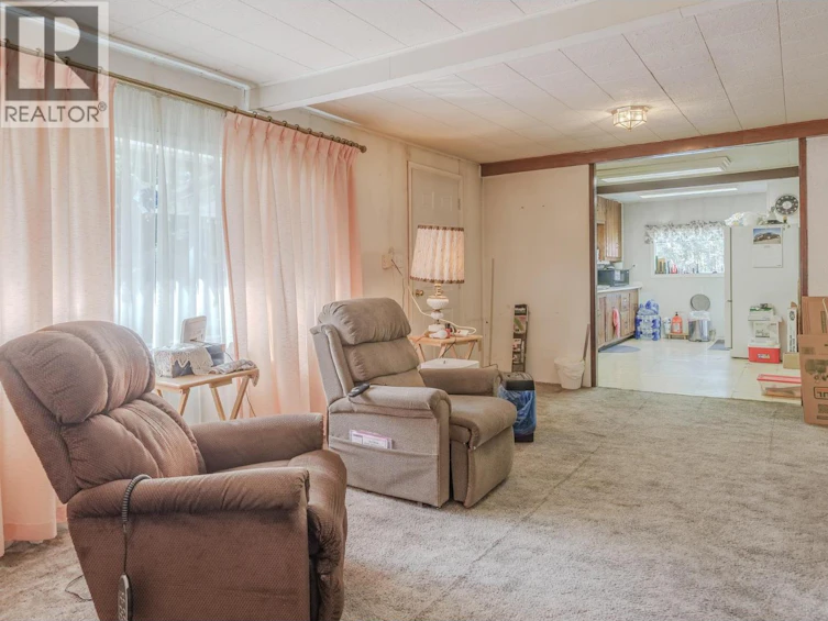 6247 Aalton Road, Horse Lake, BC, V0K 2E3 - 9