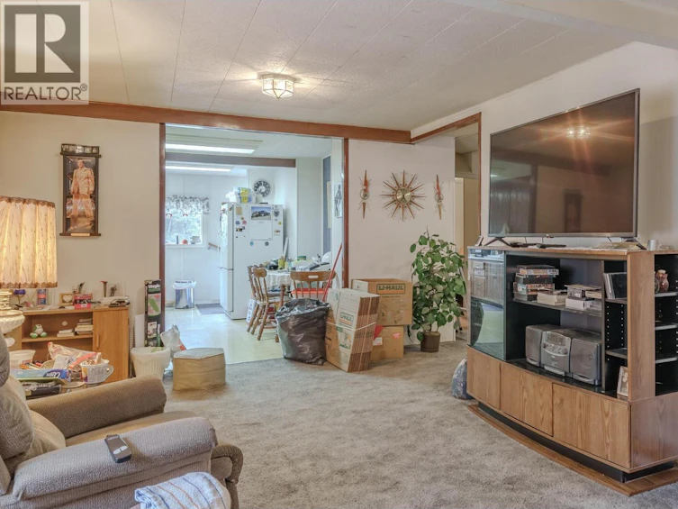6247 Aalton Road, Horse Lake, BC, V0K 2E3 - 7
