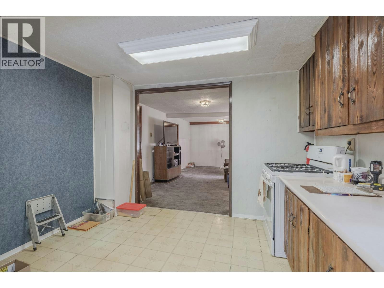6247 Aalton Road, Horse Lake, BC, V0K 2E3 - 6