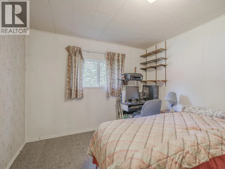 6247 Aalton Road, Horse Lake, BC, V0K 2E3 - 12