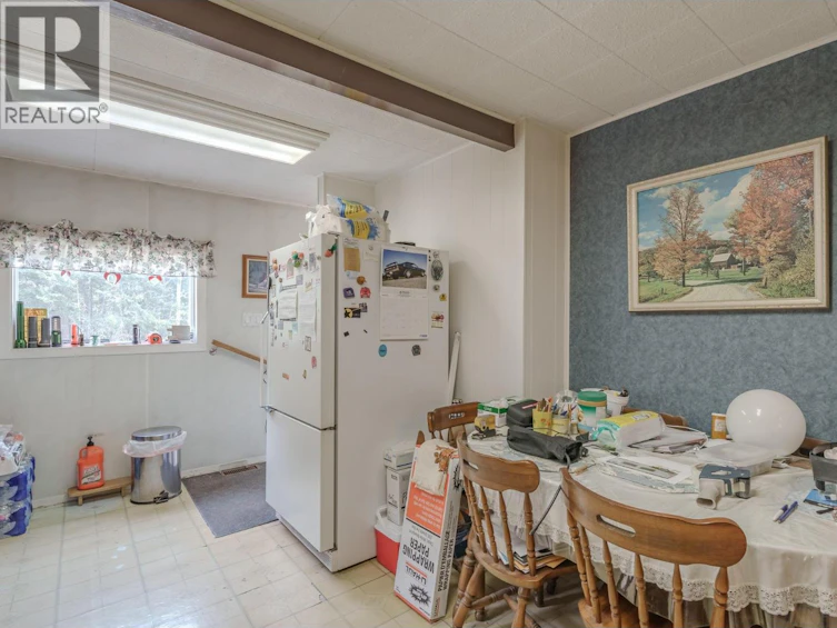 6247 Aalton Road, Horse Lake, BC, V0K 2E3 - 5