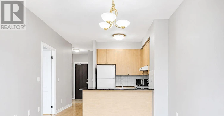 103-15 Park Road NORTH, Vaughan, ON, L4J 0A1 - 6