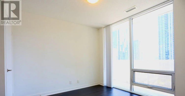 1705-88 Harbour Street, Toronto, ON, M5J 0C3 - 9