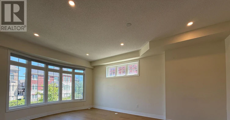 311 Dundas Way, Markham, ON, L6E 0R1 - 2
