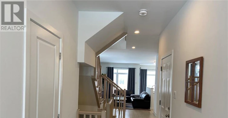 30 Brixton Way, Ottawa, ON, K2S 2P1 - 4
